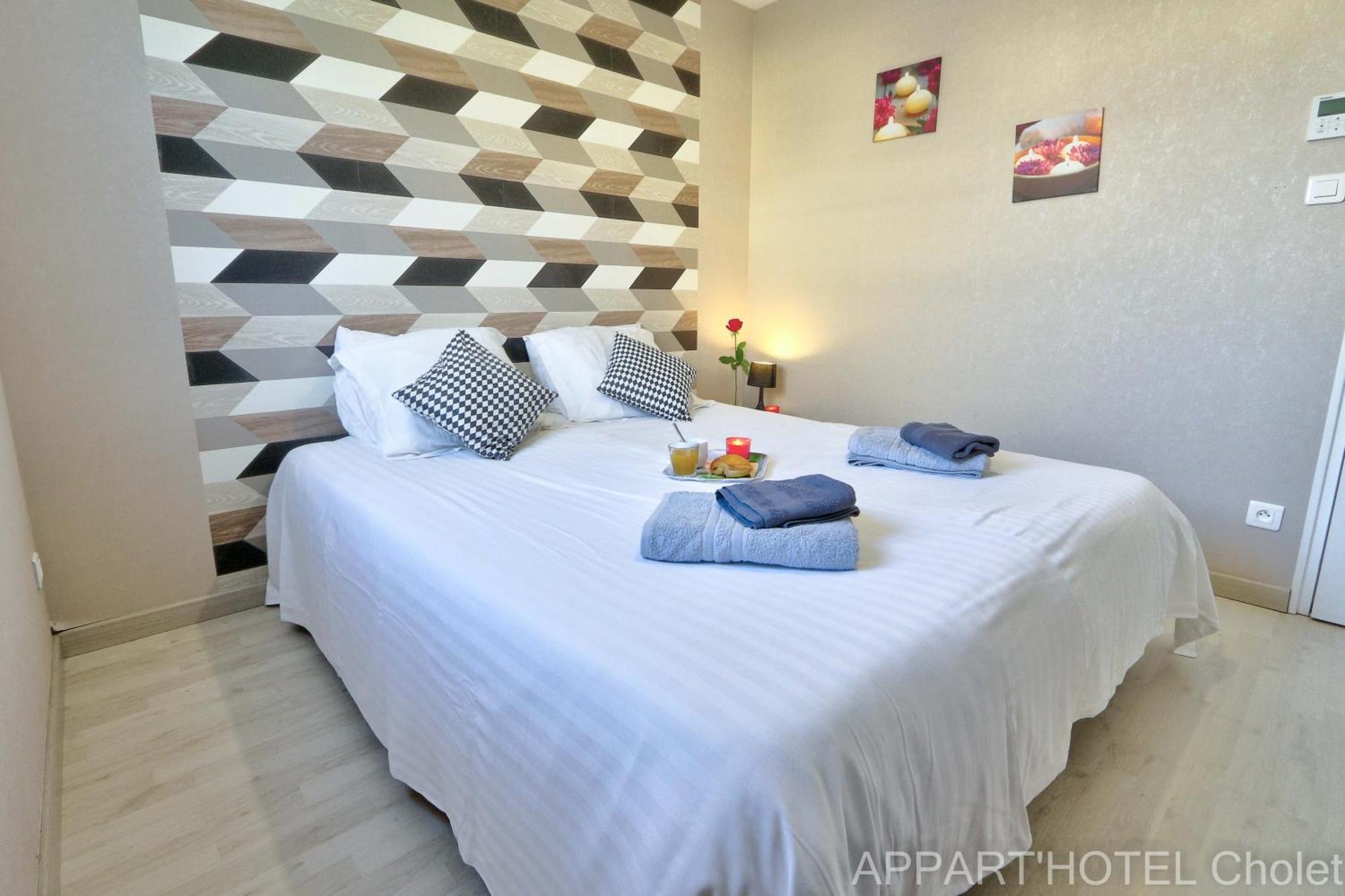 Appart Hotel Cholet Carteron Экстерьер фото